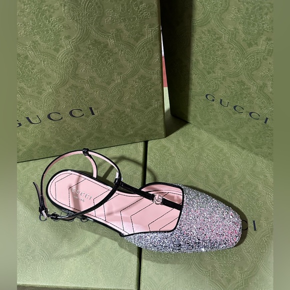Gucci Crystal. Size 37.5. New with box - Picture 7 of 7
